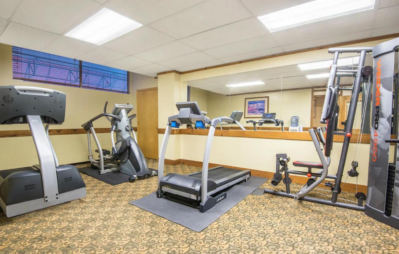 Ramada By Wyndham Denver Downtown Екстер'єр фото